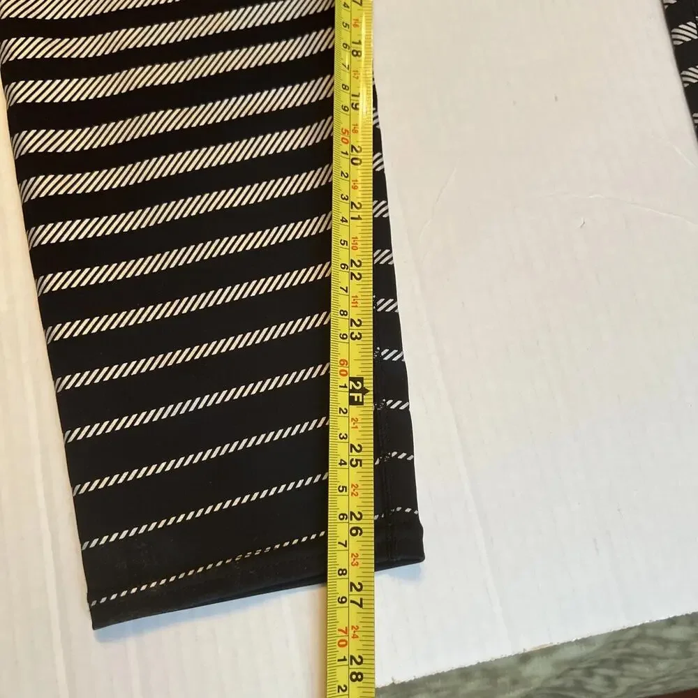 Athleta Sz XL Striped Tight Leggings Silver Black Women's/See details GOOD